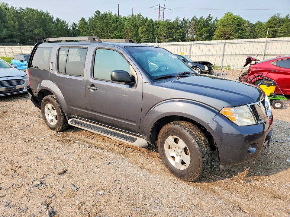 2011 NISSAN PATHFINDER S — Фото 4 из 13