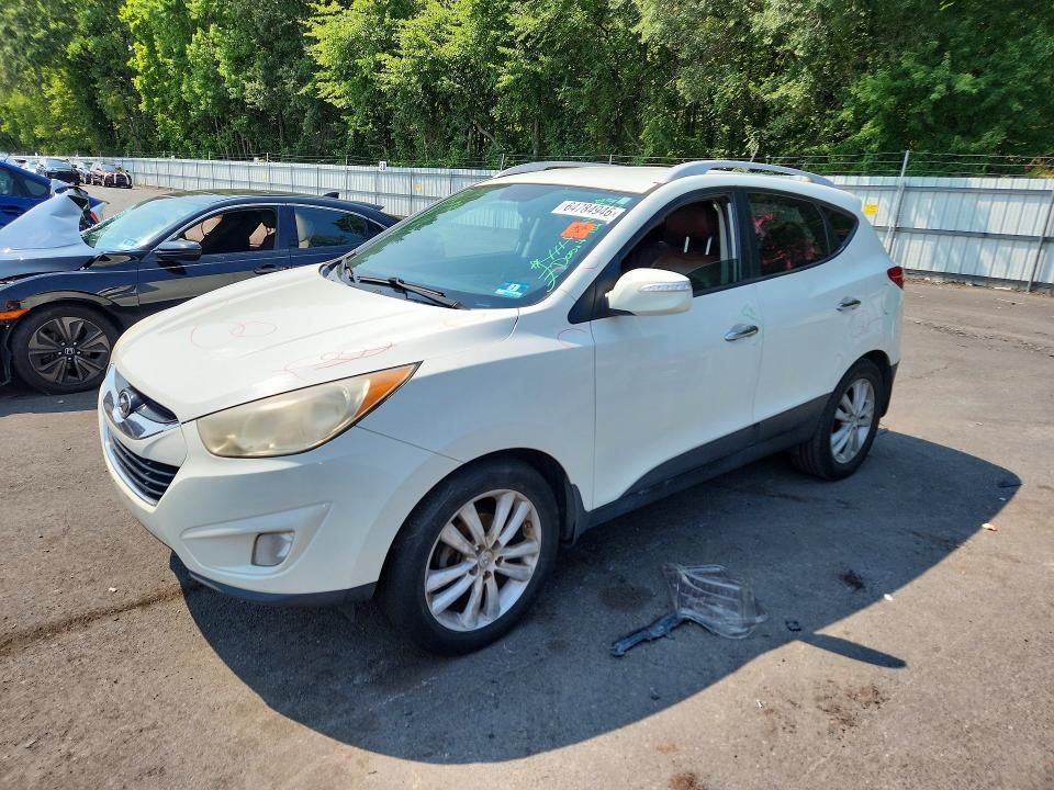 2010 HYUNDAI TUCSON