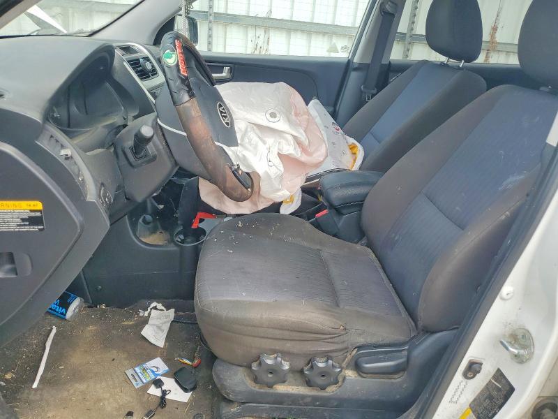 2010 KIA SPORTAGE — Фото 7 из 13