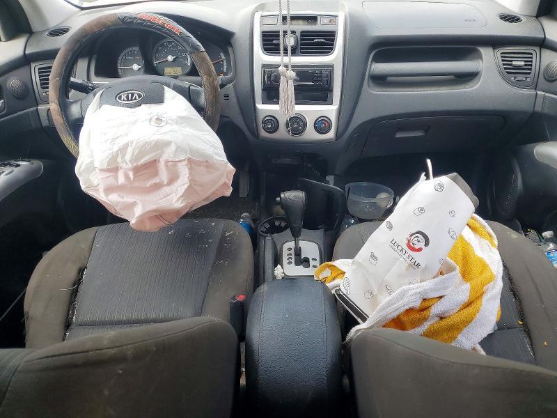 2010 KIA SPORTAGE — Фото 8 из 13