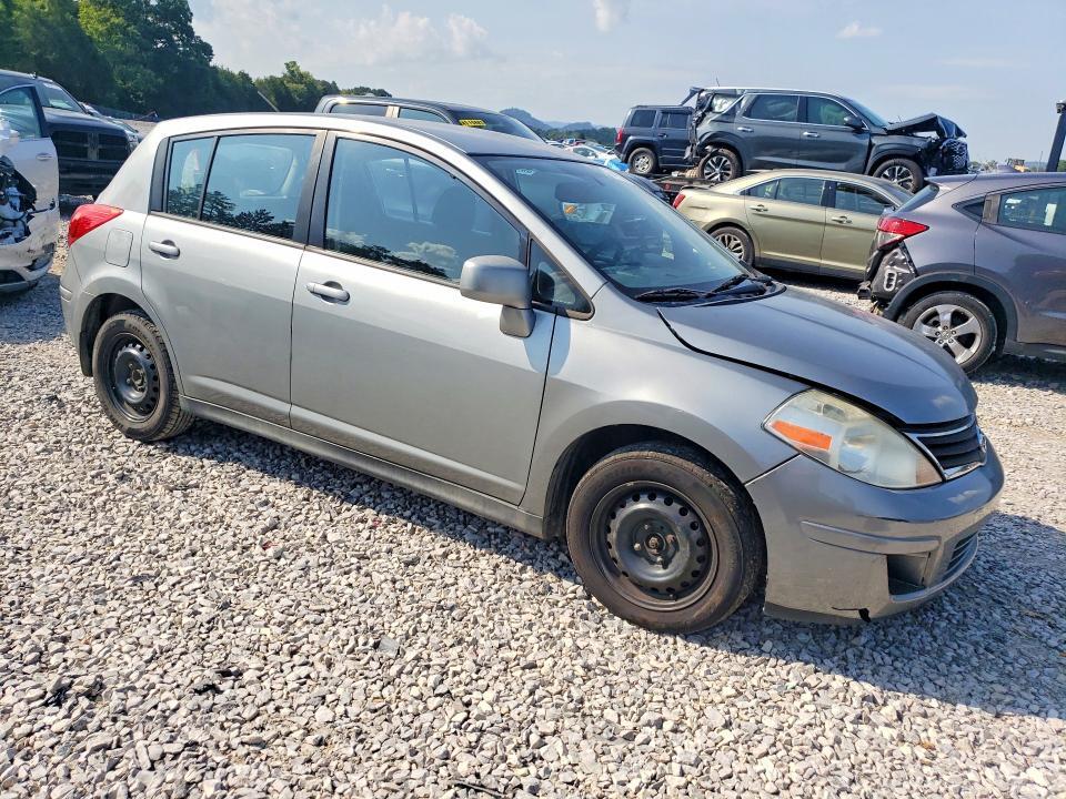 2010 NISSAN VERSA 1.8 S — Фото 4 из 12