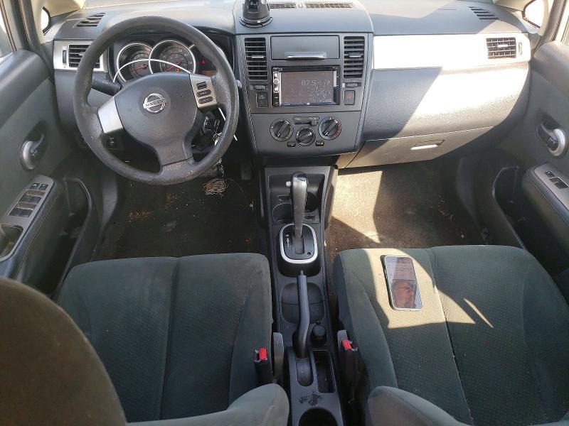 2010 NISSAN VERSA 1.8 S — Фото 8 из 12