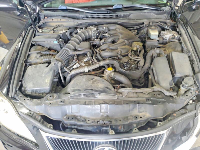 JTHCK262885025382 2008 LEXUS IS photo no. 11
