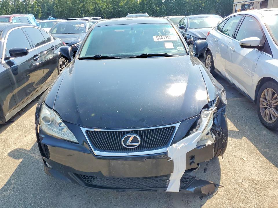 JTHCK262885025382 2008 LEXUS IS photo no. 5
