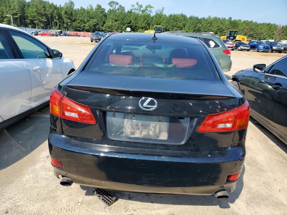 JTHCK262885025382 2008 LEXUS IS photo no. 6