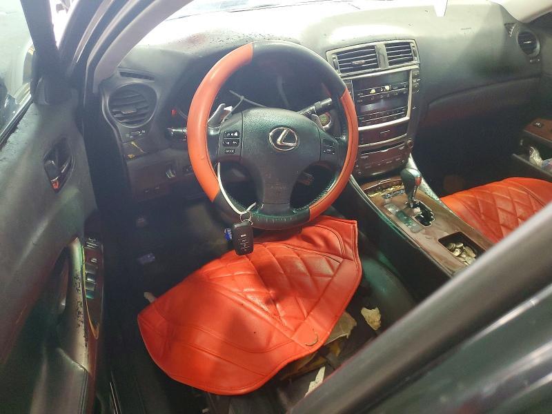 JTHCK262885025382 2008 LEXUS IS photo no. 8