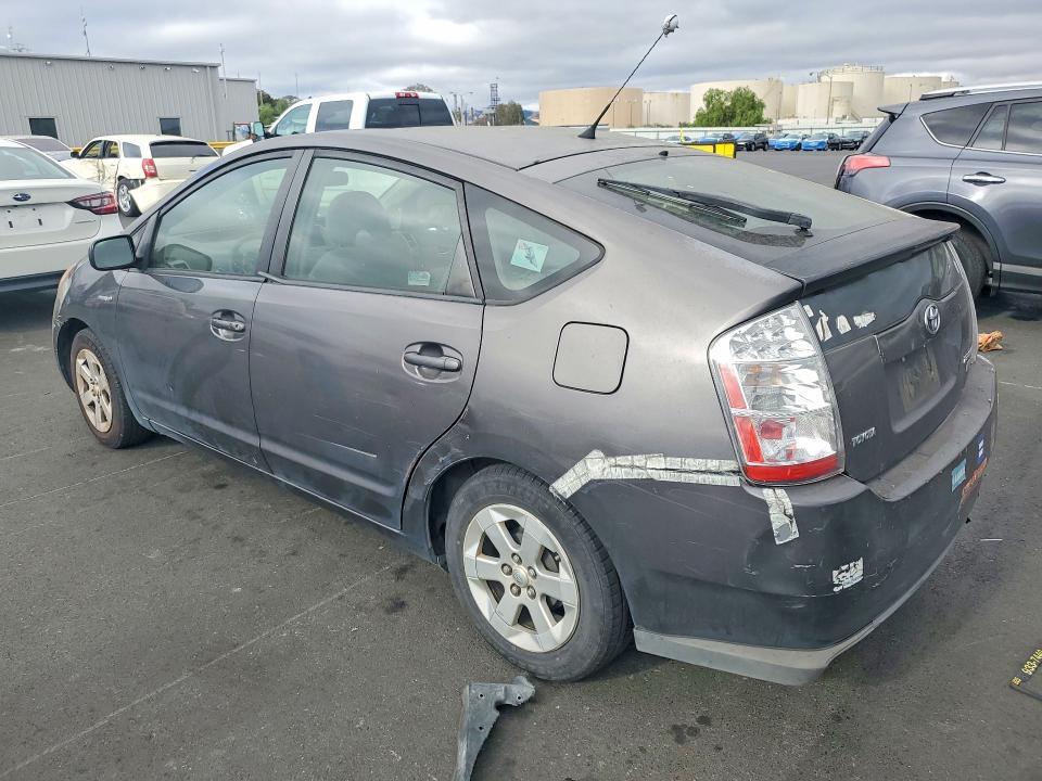 2008 TOYOTA PRIUS BASE — Фото 2 из 12