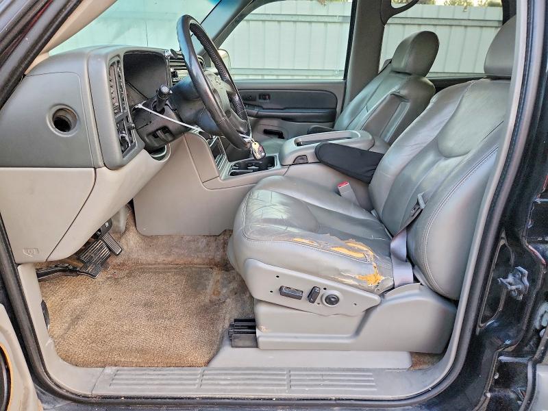 2003 CHEVROLET TAHOE K1500 — Фото 7 из 13