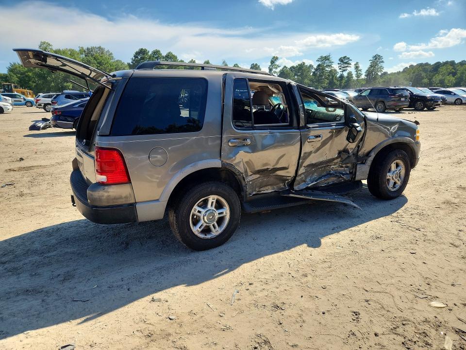 2002 FORD EXPLORER XLT — Фото 3 из 13