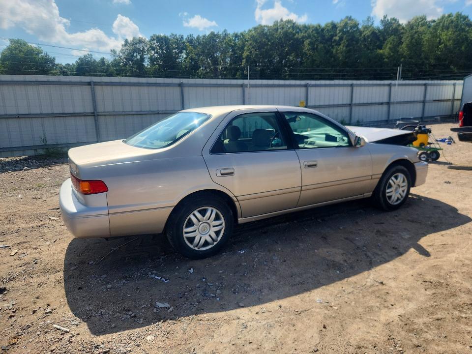 2001 TOYOTA CAMRY LE — Фото 3 из 12