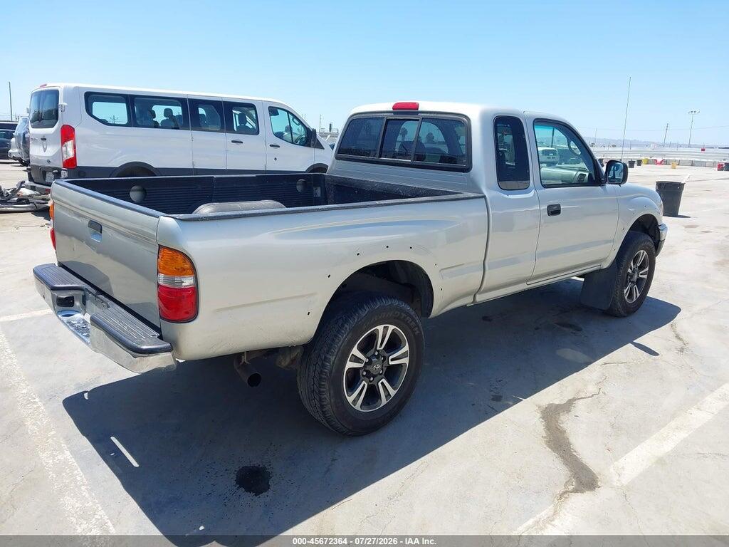 5TESM92N81Z843245 2001 TOYOTA TACOMA photo no. 4