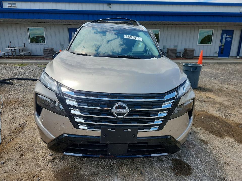 2026 NISSAN ROGUE PLATINUM — Фото 5 из 13