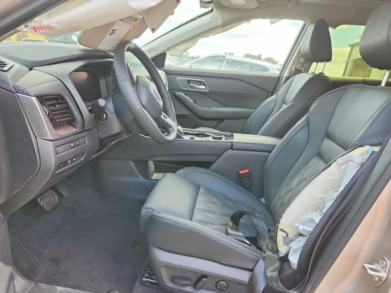 2026 NISSAN ROGUE PLATINUM — Фото 7 из 13