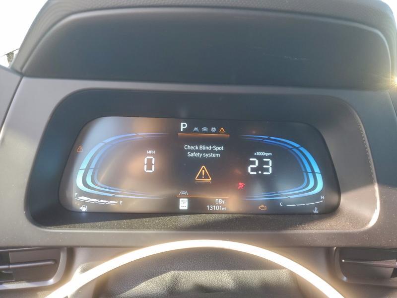 2025 HYUNDAI ELANTRA SEL SPORT — Фото 9 из 12