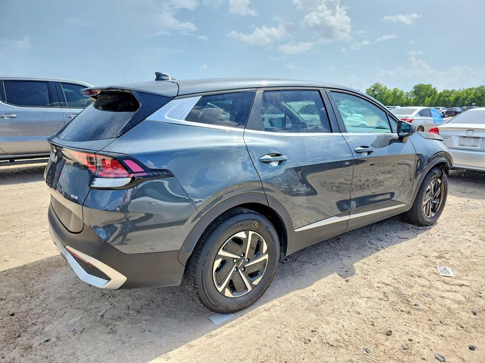 2025 KIA SPORTAGE LX — Фото 3 из 13