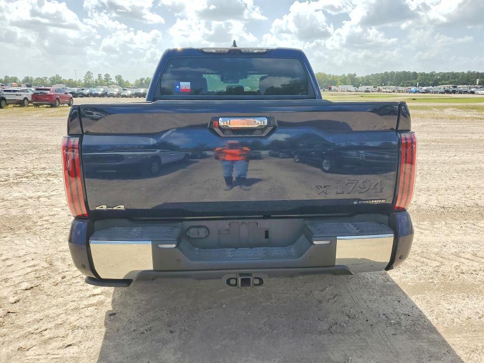 2025 TOYOTA TUNDRA 1794 EDITION HV — Фото 6 из 12