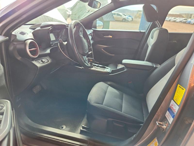 2025 CHEVROLET TRAX 1RS — Фото 7 из 13