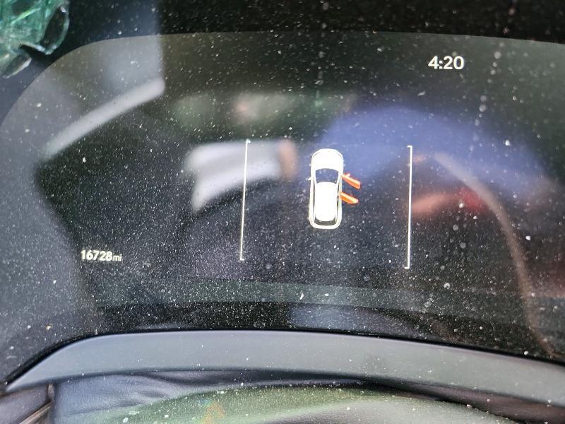 2025 LEXUS RX 450H+ LUXURY — Фото 9 из 13