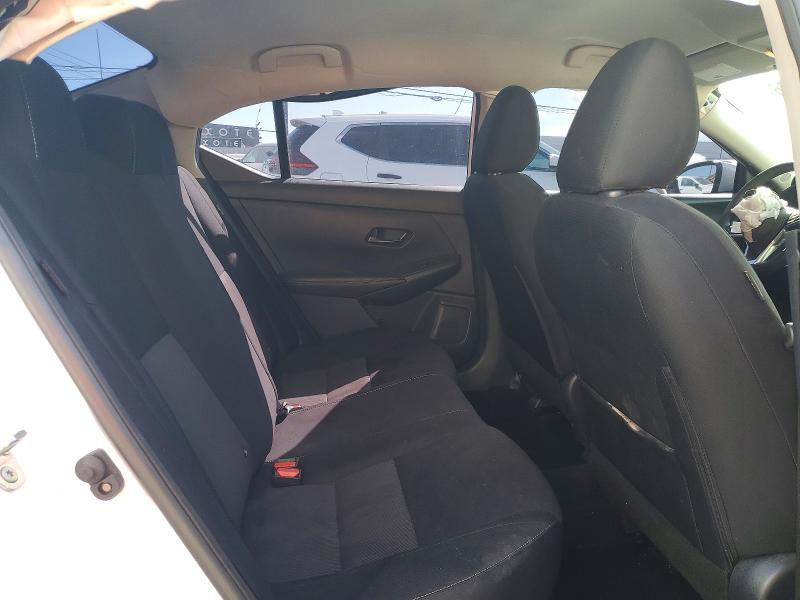 2025 NISSAN SENTRA SV — Фото 10 из 12