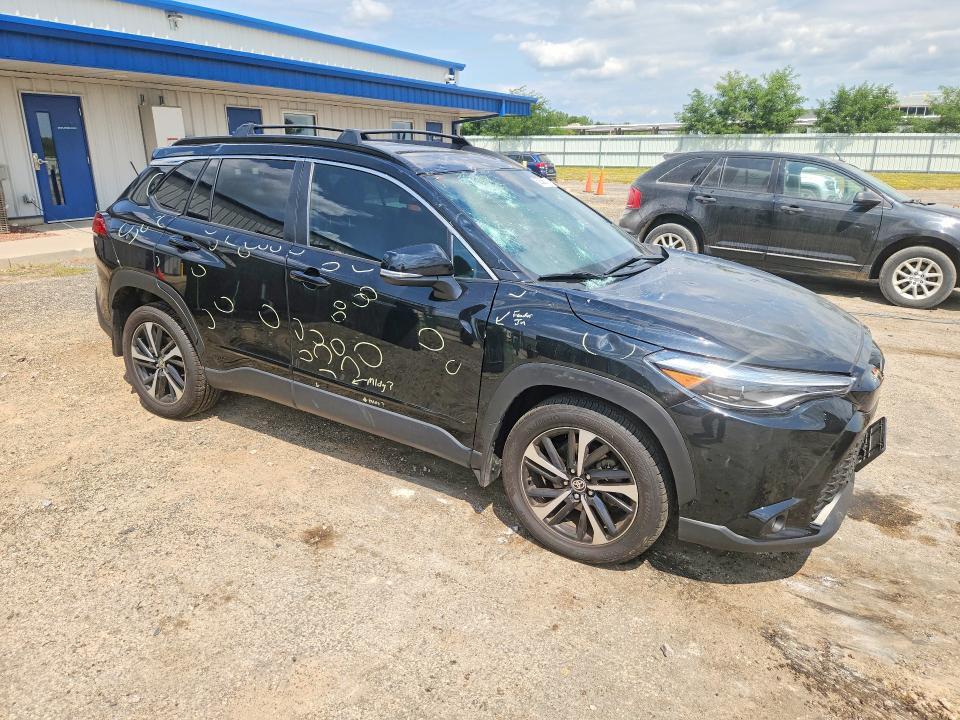 2024 TOYOTA COROLLA CROSS HYBRID XSE — Фото 4 из 13