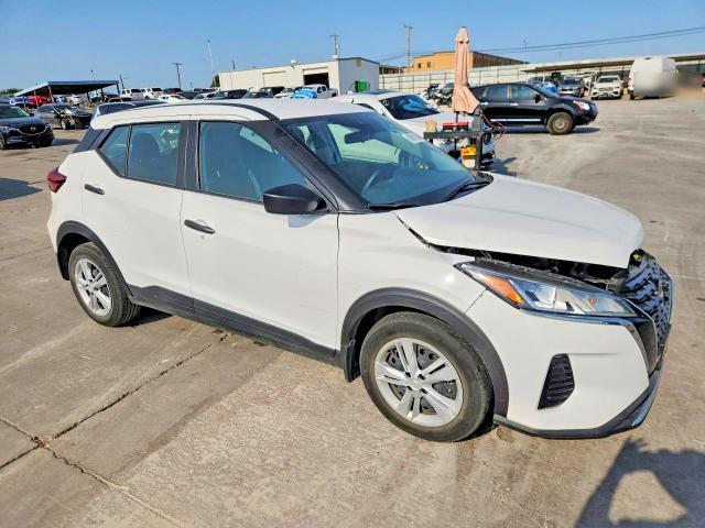 3N1CP5BV2RL583429 2024 NISSAN KICKS photo no. 4