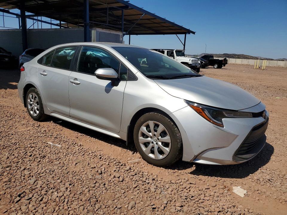 2024 TOYOTA COROLLA LE — Фото 4 из 12