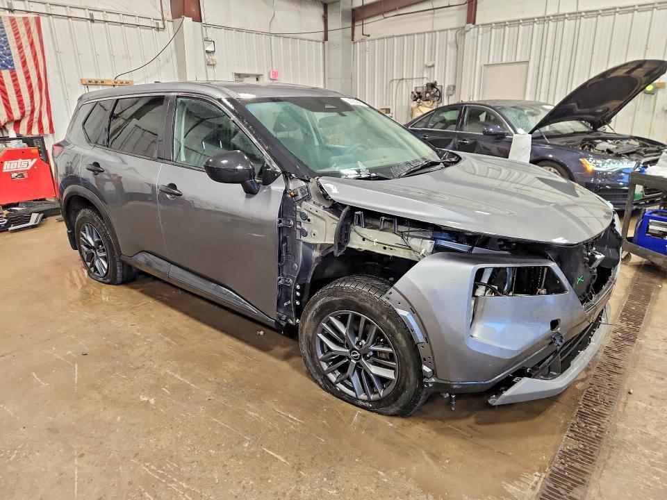 2023 NISSAN ROGUE S — Фото 4 из 14