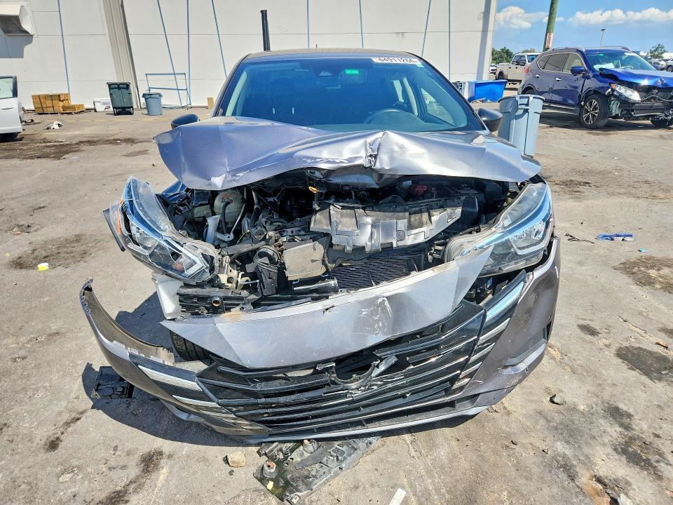 2023 NISSAN VERSA S — Фото 5 из 12