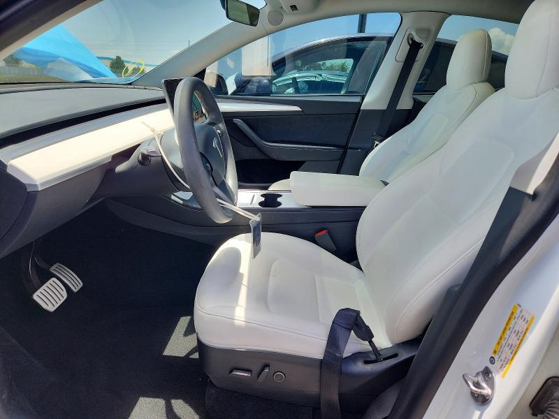 2022 TESLA MODEL Y — Фото 7 из 12