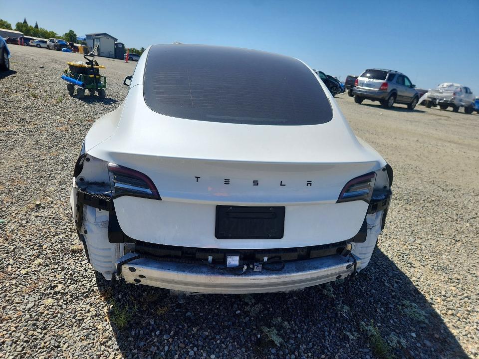 2022 TESLA MODEL 3 — Фото 6 из 13