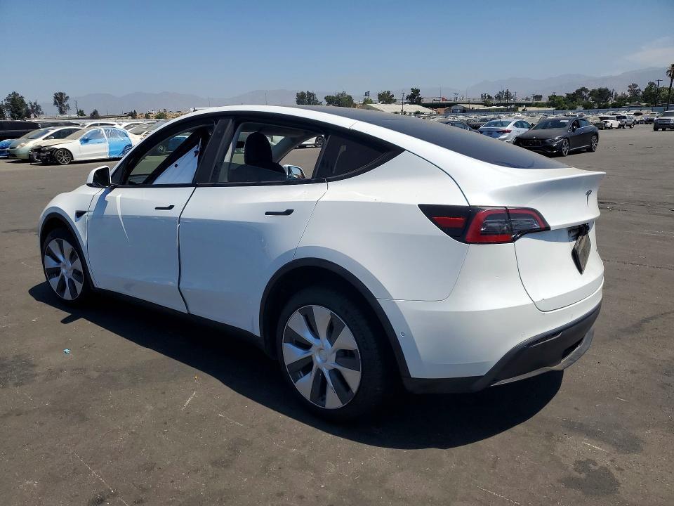 2022 TESLA MODEL Y — Фото 2 из 14