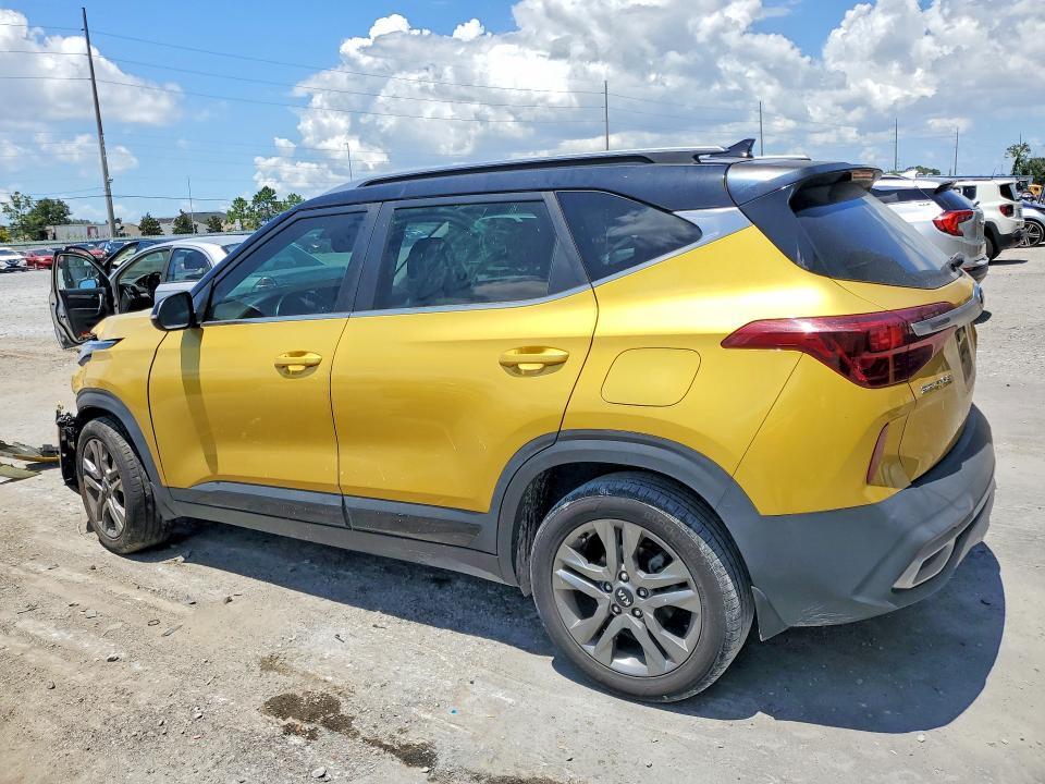 2021 KIA SELTOS S — Фото 2 из 14