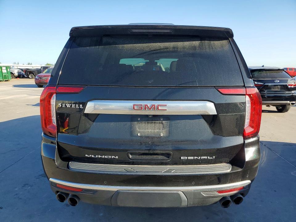 2021 GMC YUKON DENALI — Фото 6 из 13