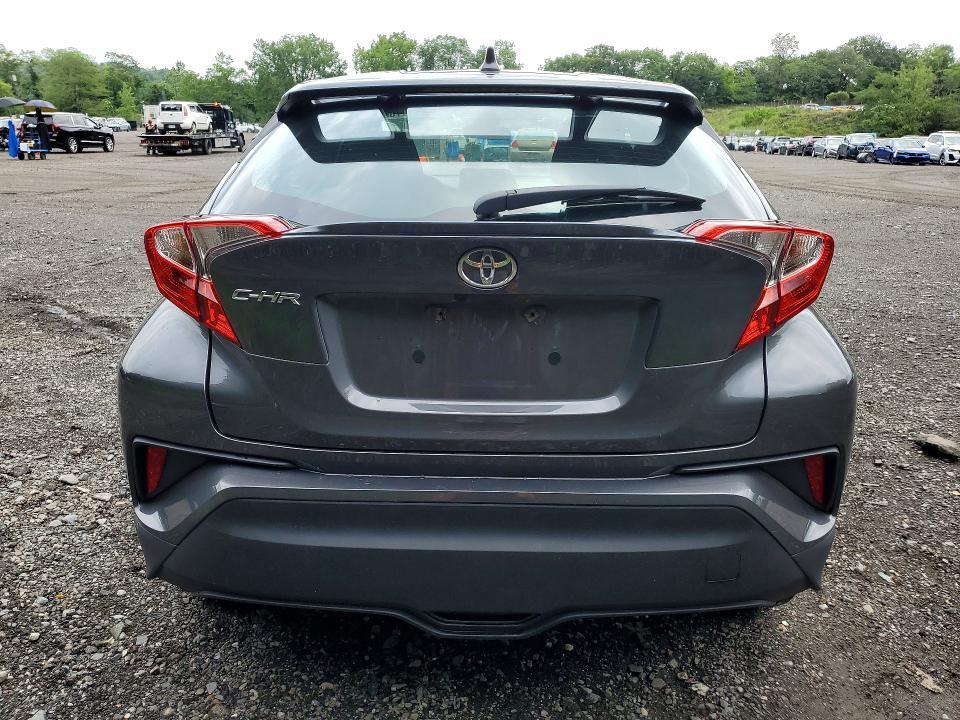 2020 TOYOTA C-HR LE — Фото 6 из 12