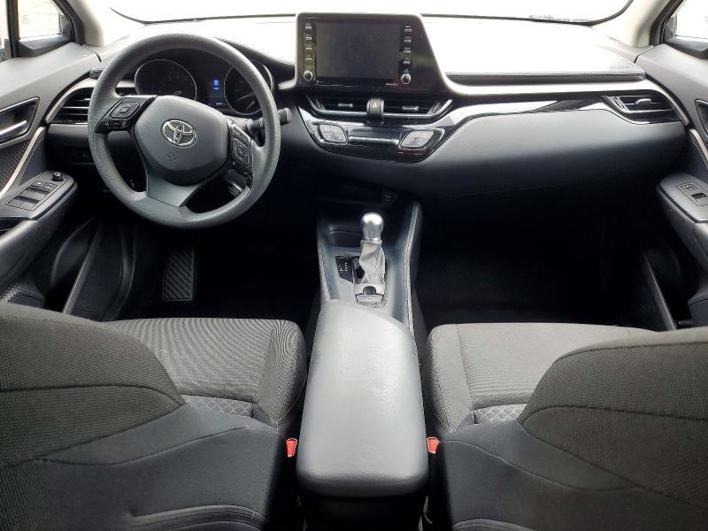 2020 TOYOTA C-HR LE — Фото 8 из 12
