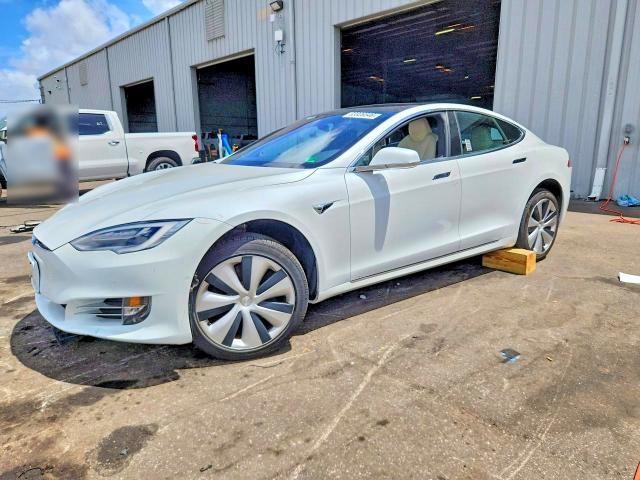 2020 TESLA MODEL S 5YJSA1E20LF413337