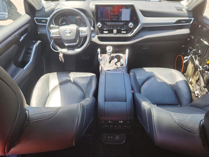 2020 TOYOTA HIGHLANDER PLATINUM — Фото 8 из 14