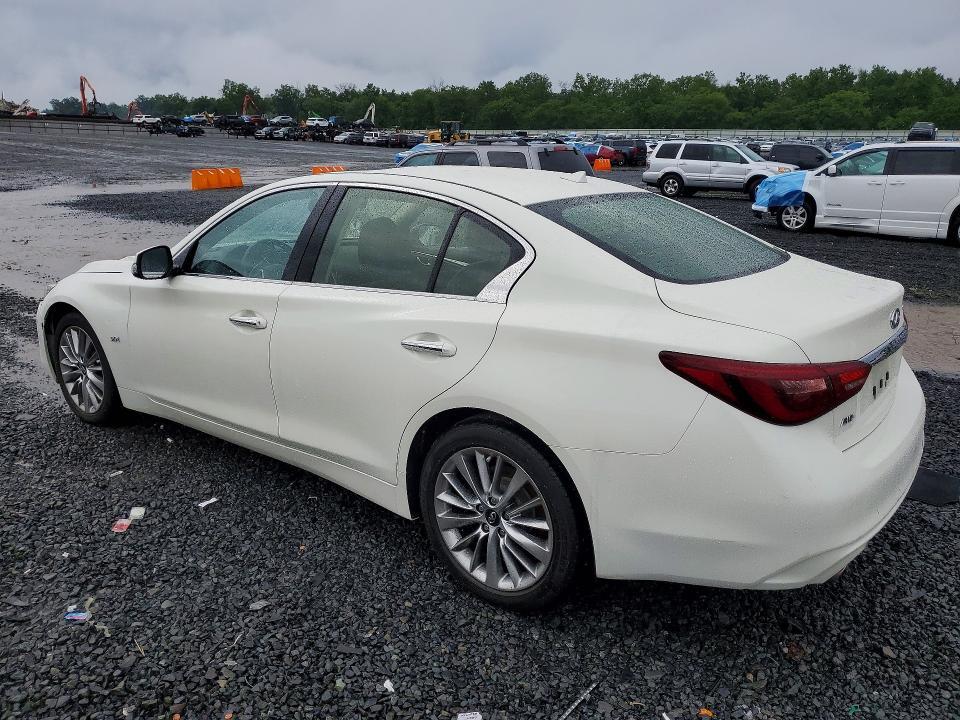 2019 INFINITI Q50 3.0T LUXE — Фото 2 из 12
