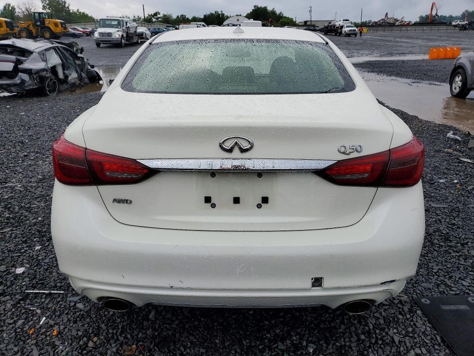 2019 INFINITI Q50 3.0T LUXE — Фото 6 из 12