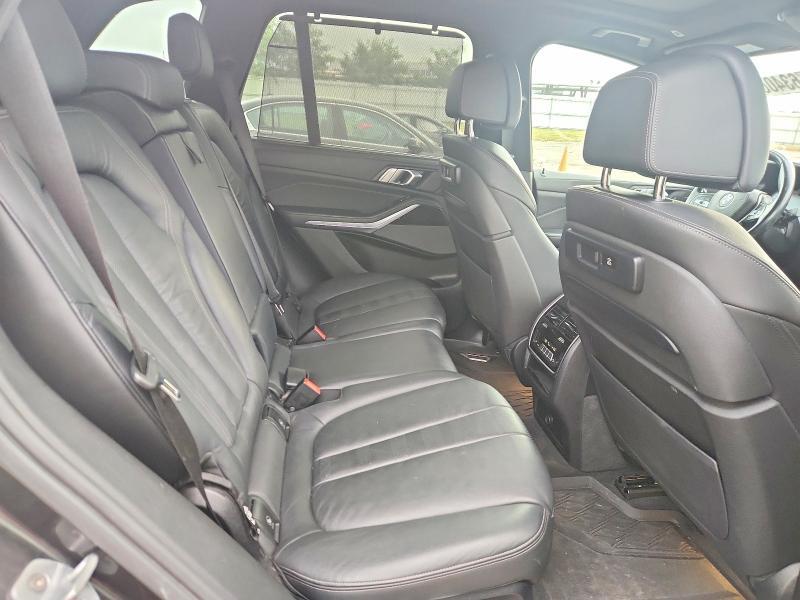 2019 BMW X5 XDRIVE40I — Фото 10 из 12