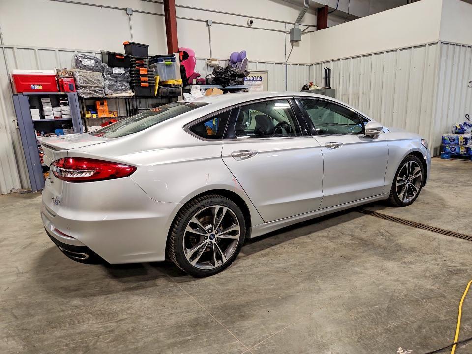 2019 FORD FUSION TITANIUM — Фото 3 из 12