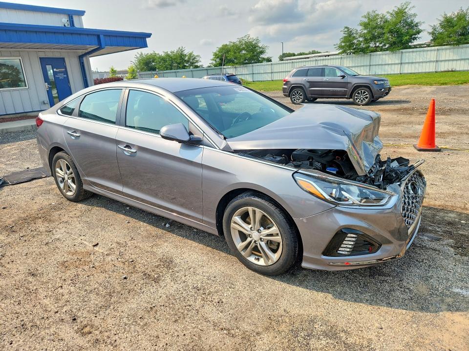 2019 HYUNDAI SONATA SEL — Фото 4 из 12