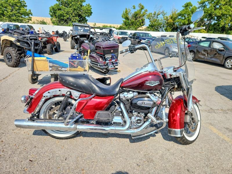 2019 HARLEY-DAVIDSON FLHR 1HD1FBC17KB611328