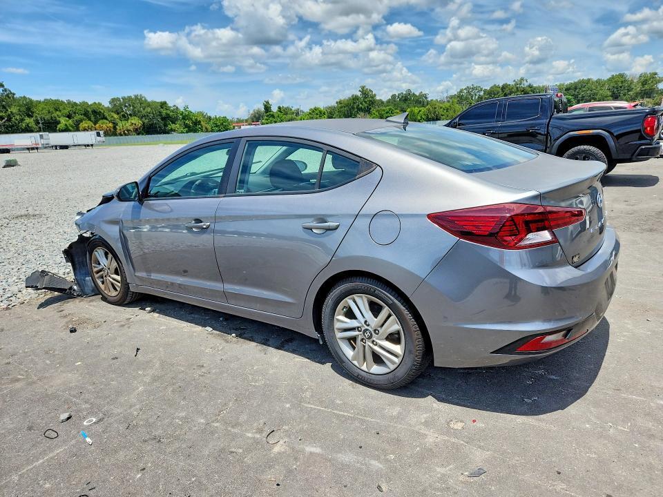 2019 HYUNDAI ELANTRA SEL — Фото 2 из 12