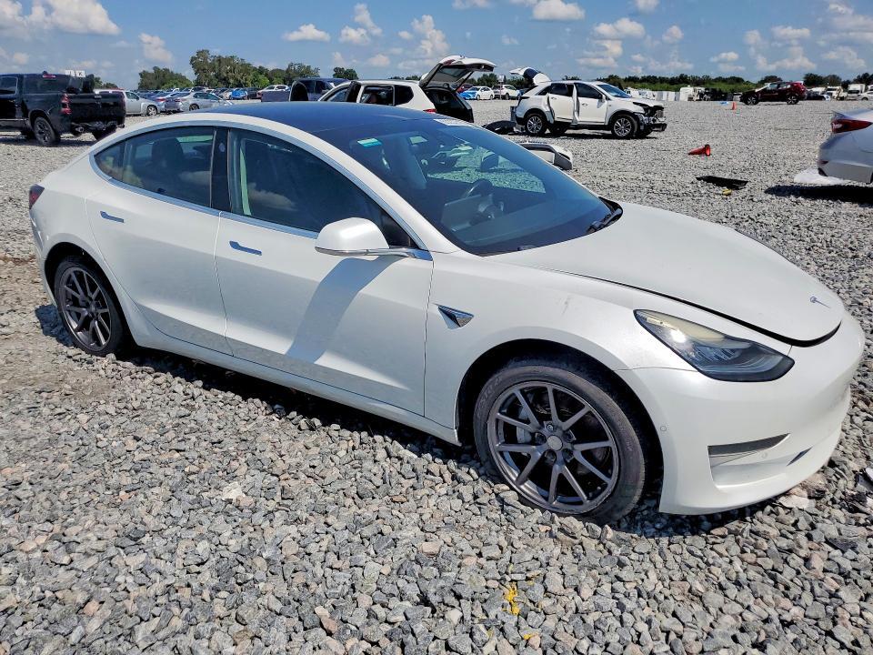 5YJ3E1EA1KF464599 2019 TESLA MODEL 3 photo no. 4