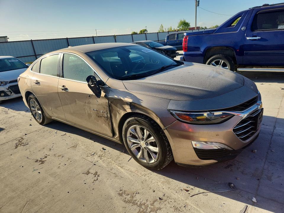 2019 CHEVROLET MALIBU LT — Фото 4 из 12