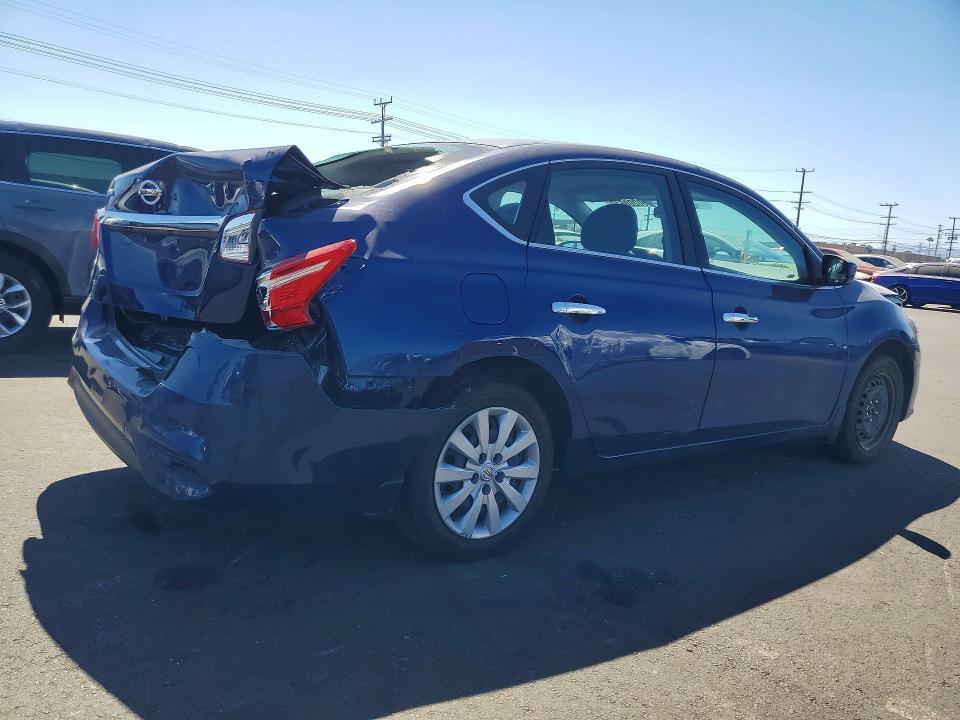 2019 NISSAN SENTRA S — Фото 3 из 12