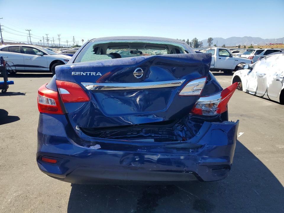 2019 NISSAN SENTRA S — Фото 6 из 12