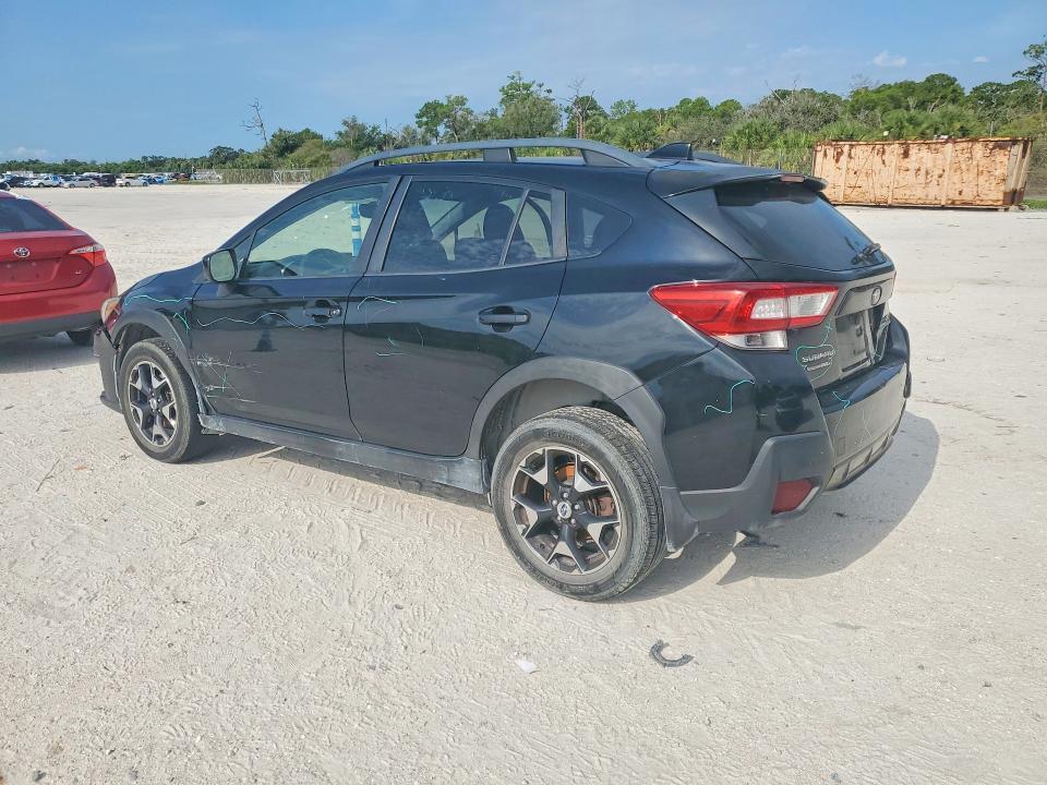 JF2GTABC9JH234225 2018 SUBARU CROSSTREK photo no. 2
