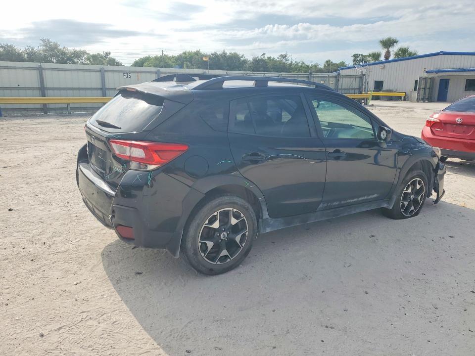 JF2GTABC9JH234225 2018 SUBARU CROSSTREK photo no. 3